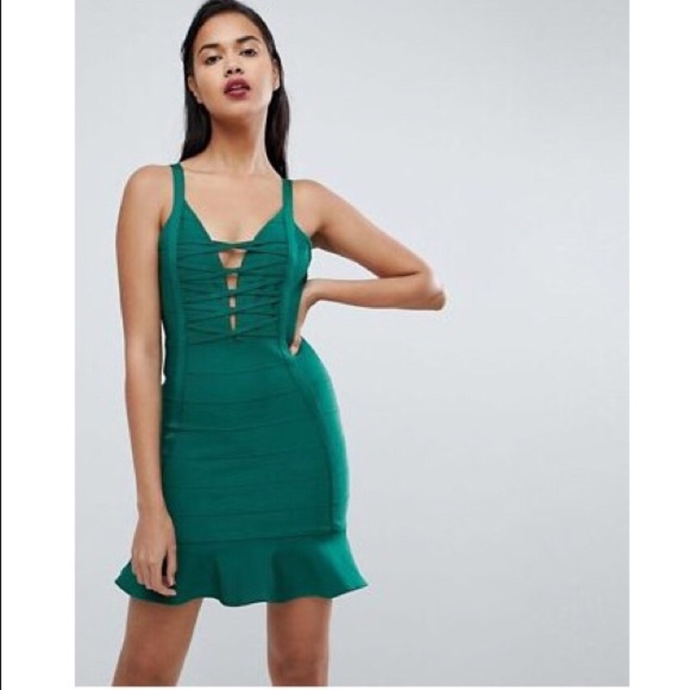 Pretty little thing green dress sz 6
